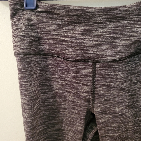 Victoria's Secret Sport | Black Marl Knockout Capri - Picture 3 of 6